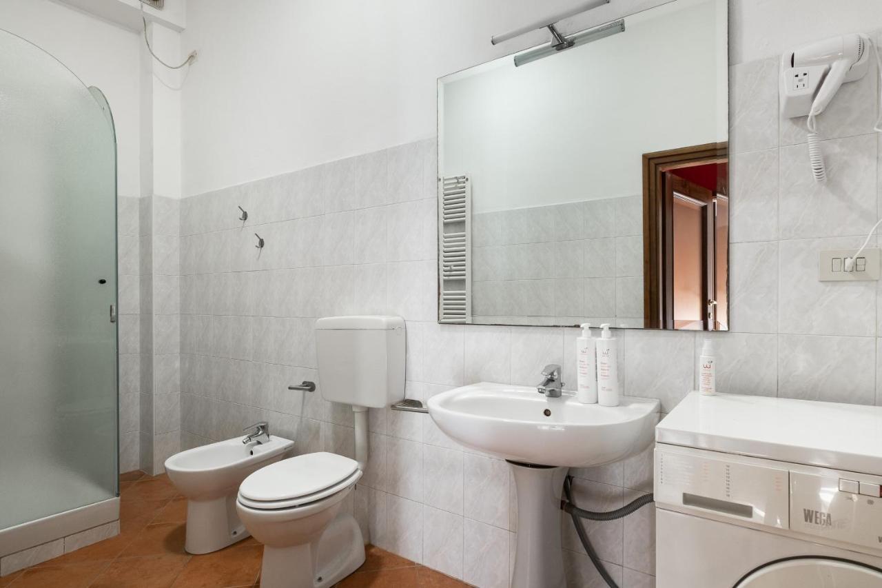 Giorgi Homes - Easy Apartment By Wonderful Italy Болонья Екстер'єр фото